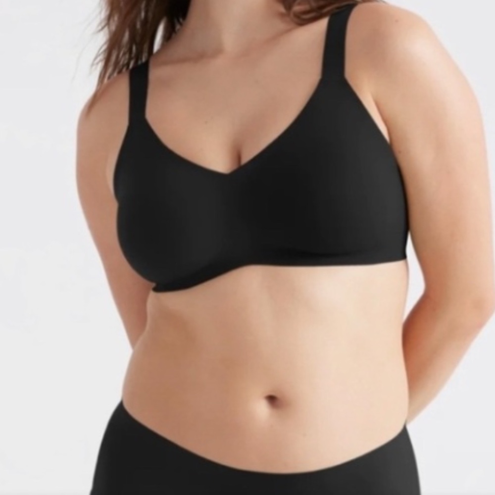 Knix Padded V-neck Evolution Bra # 2020-488